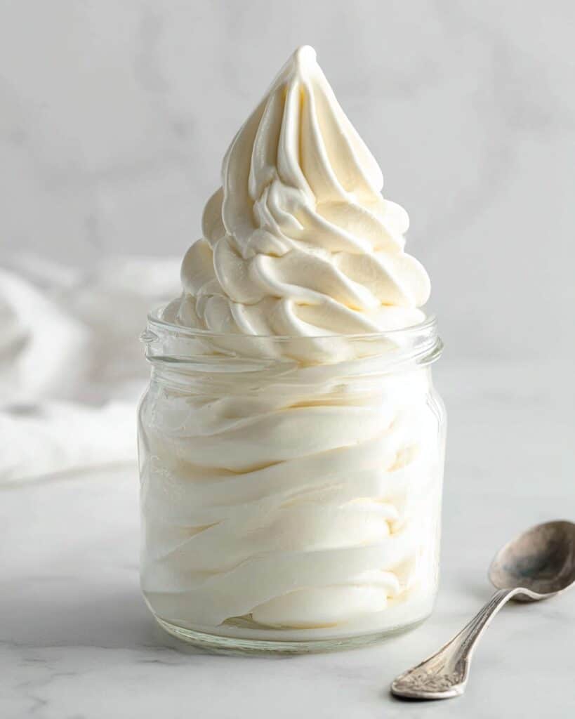 Cream Cheese Buttercream Frosting Recipe